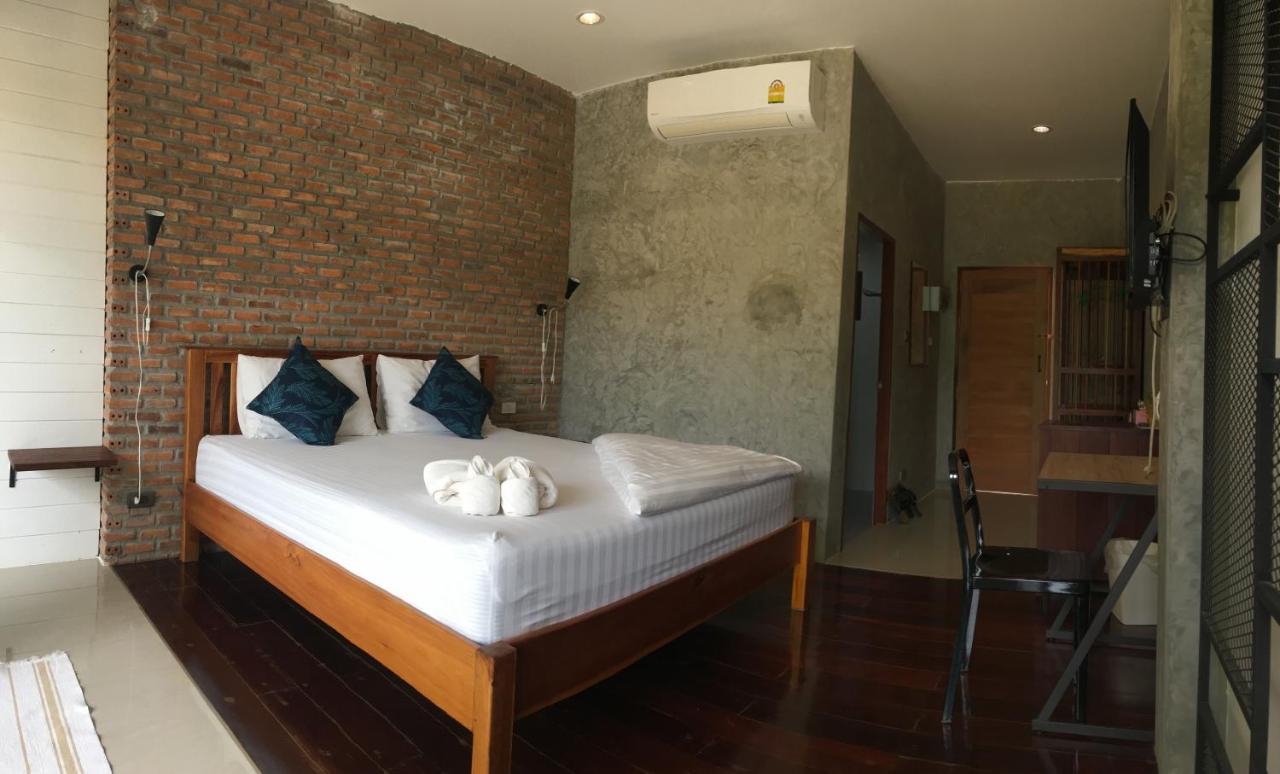 The Pud Dee Hotel Chiang Khan Ngoại thất bức ảnh